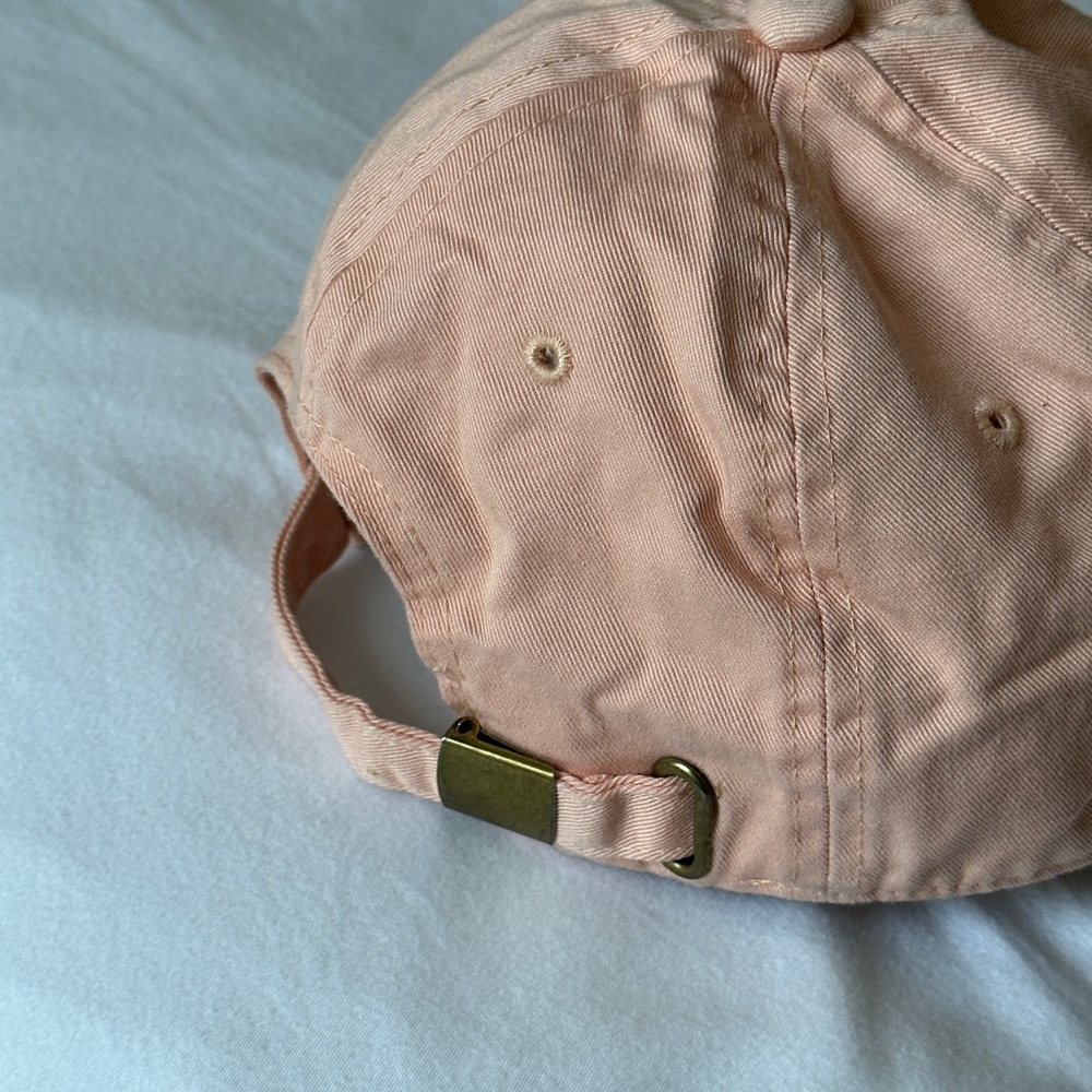 finger heart baseball hat - Picture 4 of 4
